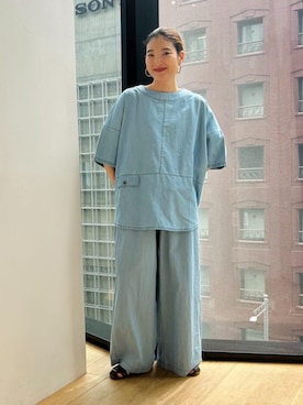 「ONIGIRI（オニギリ）のアイテム（パンツ）」を使った、COMME CA ISM STAFFさん（レディース・151cm）の春コーディネート