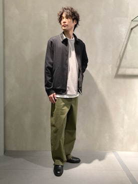 「COMME CA ISM（コムサイズム）のアイテム（パンツ）」を使った、COMME CA ISM STAFFさん（メンズ・173cm）の春コーディネート