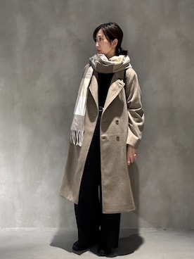 「アイテム（ストール/ショール）」を使った、COMME CA ISM STAFFさん（レディース・170cm）の冬コーディネート