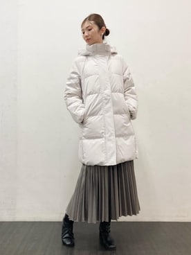 「アイテム（ダウンジャケット/コート、ベージュ系）」を使った、COMME CA ISM STAFFさん（レディース・167cm）の秋コーディネート