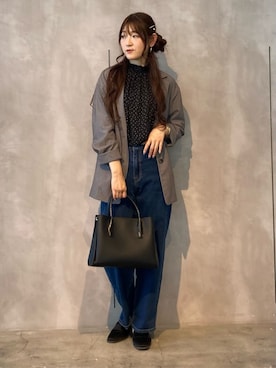 「ONIGIRI（オニギリ）のアイテム（パンツ）」を使った、COMME CA ISM STAFFさん（レディース・160cm）の秋コーディネート