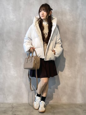 「アイテム（ダウンジャケット/コート、ベージュ系）」を使った、COMME CA ISM STAFFさん（レディース・160cm）の秋コーディネート