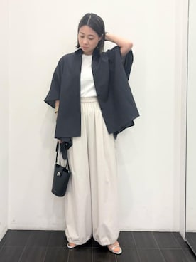 COMME CA ISM STAFFさん(レディース・157cm)の夏コーディネート