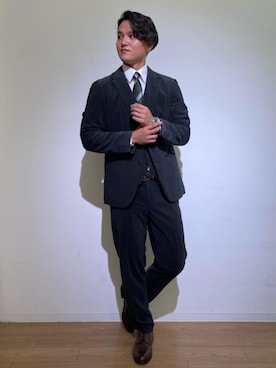 「アイテム（スーツベスト）」を使った、COMME CA ISM STAFFさん（メンズ・180cm）の冬コーディネート