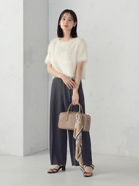 「アイテム（バンダナ/スカーフ）」を使った、COMME CA ISM STAFFさん（レディース・166cm）の秋コーディネート