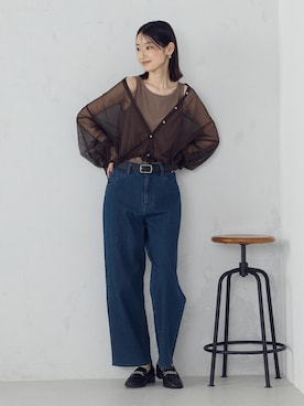 「ONIGIRI（オニギリ）のアイテム（パンツ）」を使った、COMME CA ISM STAFFさん（レディース・169cm）の夏コーディネート