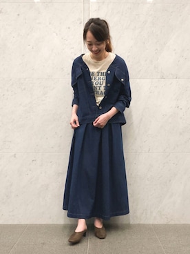 「COMME CA ISM（コムサイズム）のアイテム（ブルゾン）」を使った、COMME CA ISM STAFFさん（レディース・164cm）の夏コーディネート