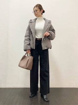 「アイテム（チノパンツ）」を使った、COMME CA ISM STAFFさん（レディース・167cm）の秋コーディネート