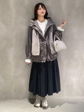 「アイテム（スカート）」を使った、COMME CA ISM STAFFさん（メンズ・163cm）の秋コーディネート