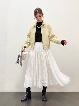 「アイテム（ストール/ショール）」を使った、COMME CA ISM STAFFさん（レディース・167cm）の秋コーディネート