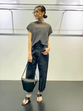 「アイテム（ニット/セーター）」を使った、COMME CA ISM STAFFさん（レディース・165cm）の夏コーディネート