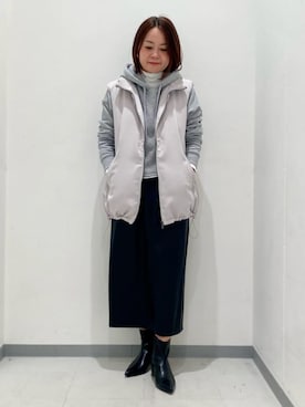 「アイテム（ダウンベスト）」を使った、COMME CA ISM STAFFさん（レディース・155cm）の秋コーディネート