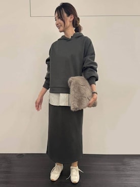 「アイテム（パーカー）」を使った、COMME CA ISM STAFFさん（レディース・170cm）の秋コーディネート