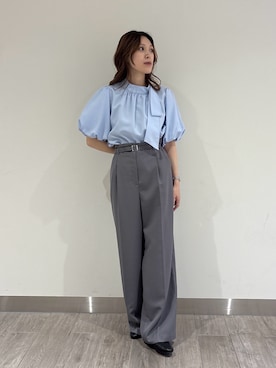 「NATURAL BEAUTY BASIC（ナチュラルビューティーベーシック）のリネンライクサイドタイブラウス（シャツ/ブラウス、ブルー系）」を使った、mikiさん（レディース・151cm）の夏コーディネート