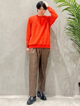 「アイテム（スウェット、オレンジ系）」を使った、SHI-MAさん（メンズ・173cm）の秋コーディネート