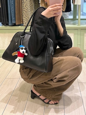 「アイテム（財布/小物）」を使った、shioriさん（レディース・167cm）の秋コーディネート