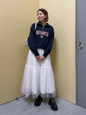 「アイテム（スウェット）」を使った、shioriさん（レディース・167cm・20代）の秋コーディネート