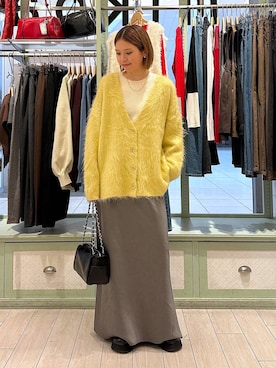 「LOWRYS FARM（ローリーズファーム）のシャギーロングＶカーディガン　595935（カーディガン/ボレロ）」を使った、shioriさん（レディース・167cm）の秋コーディネート