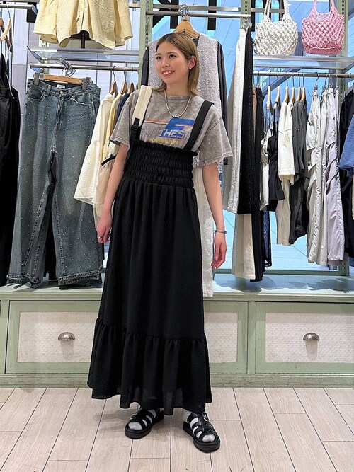 shiori(LOWRYS FARM 浜松メイワン)|LOWRYS FARMのサンダルを使ったコーディネート - WEAR
