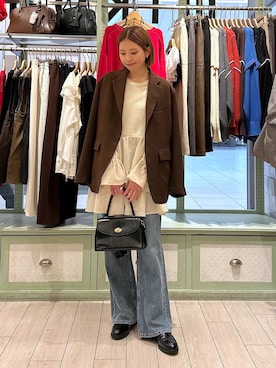 「アイテム（ボストンバッグ）」を使った、shioriさん（レディース・167cm）の秋コーディネート