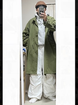 「BROKEN BASE（ブロークンベース）のアイテム（その他パンツ）」を使った、r.rkさん（メンズ・163cm）の冬コーディネート