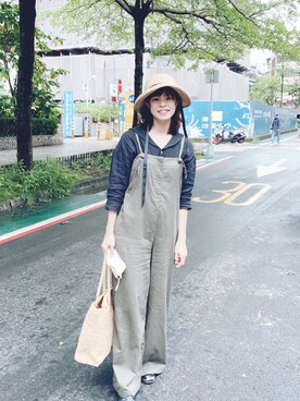 Chine Chenさんのコーディネート