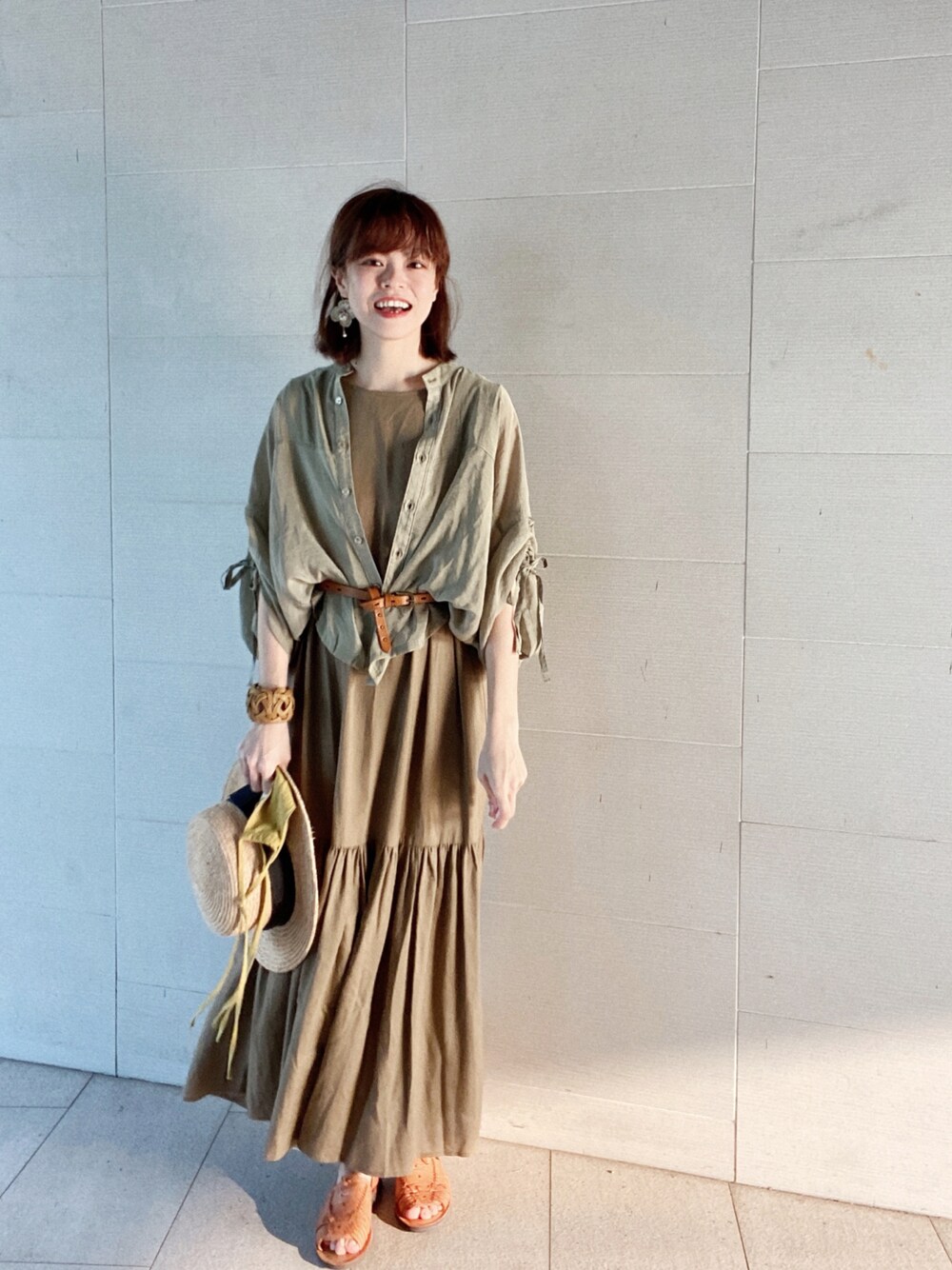 「ootd」｜「CHAMULAのアイテム（サンダル、ブラウン系）」を使った、Chine Chenさん（レディース・158cm）の秋コーディネートの1枚目の写真