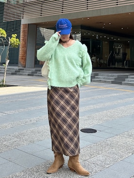 「アイテム（キャップ）」を使った、yuri さん（レディース・162cm）の秋コーディネート