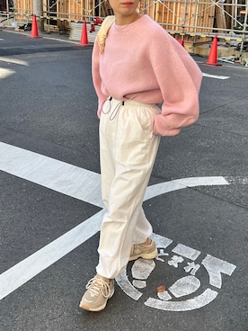 「feepur（フェピュール）のアイテム（カーゴパンツ）」を使った、yuri さん（レディース・162cm）の秋コーディネート