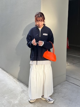 「feepur（フェピュール）のアイテム（スウェット）」を使った、yuri さん（レディース・162cm）の冬コーディネート