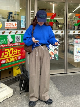 「アイテム（キャップ）」を使った、yuri さん（レディース・162cm）の秋コーディネート