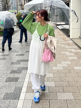 「feepur（フェピュール）のアイテム（スウェットパンツ）」を使った、yuri さん（レディース・162cm）の春コーディネート