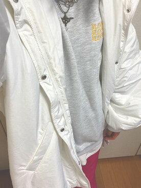 「PBLIM（ページボーイリム）のアイテム（スラックス）」を使った、minaさん（レディース・159cm）の冬コーディネート