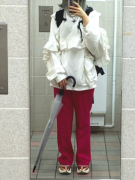 「PBLIM（ページボーイリム）のアイテム（スラックス）」を使った、minaさん（レディース・159cm）の秋コーディネート