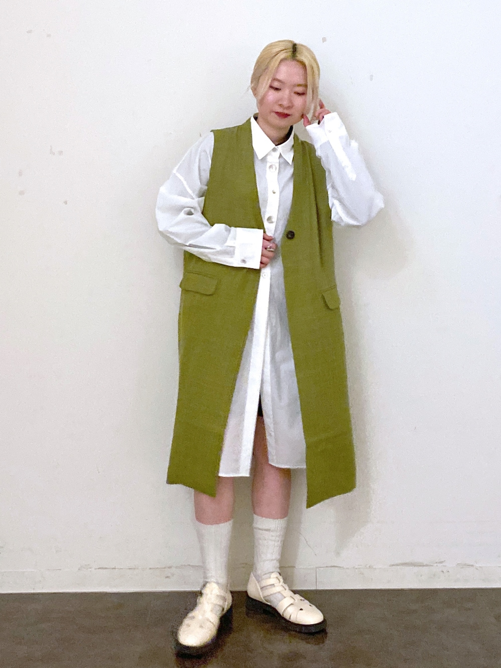 ダブルバックルグルカシューズ/261970を使った人気ファッション