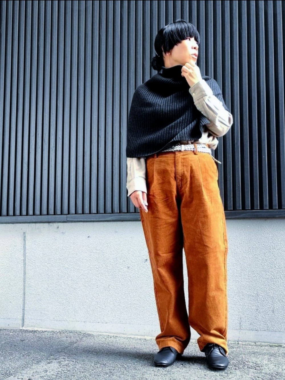 「無印良品、オトナ女子、無印、PR、MUJI、スタッフコーデ、ポンチョ」｜「無印良品の両面起毛フランネル長袖シャツ（シャツ/ブラウス、ベージュ系）」を使った、Tamoさん（レディース・160cm）の秋コーディネートの1枚目の写真