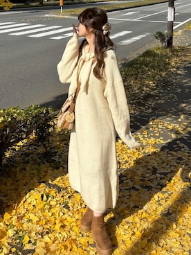 「アイテム（シューズ、イエロー系）」を使った、VIVIAN COLLECTIONさん（レディース・160cm）の冬コーディネート