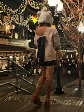 「アイテム（シューズ、イエロー系）」を使った、VIVIAN COLLECTIONさん（レディース・160cm）の冬コーディネート