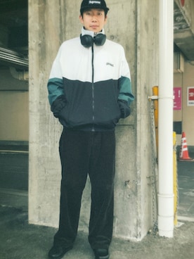 「アイテム（モカシン/デッキシューズ）」を使った、トオヤマさん（メンズ・169cm）の秋コーディネート