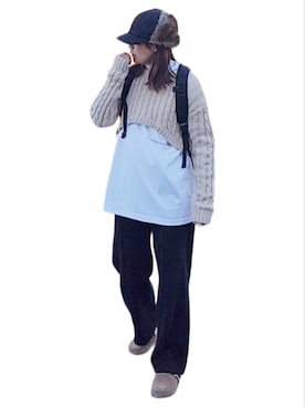 「スウエットパンツ」｜「アイテム（キャップ）」を使った、RIyO.さん（レディース・159cm）の冬コーディネート