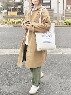 「DHOLIC（ディーホリック）の2TYPEフリルブラウス（シャツ/ブラウス）」を使った、RIyO.さん（レディース・159cm）の冬コーディネート