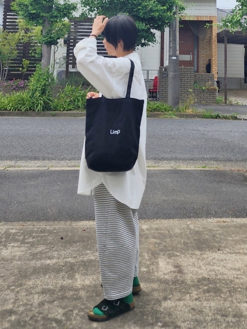 RIyO.さんのコーディネート