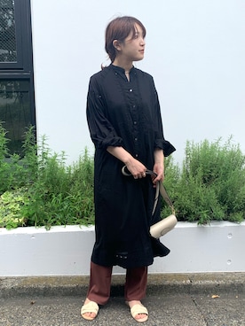 「刺繍」｜「アイテム（シャツワンピース）」を使った、koba.さん（レディース・168cm）の夏コーディネート