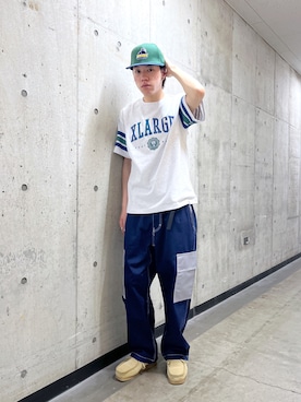 「エクストララージ」｜「アイテム（スウェットパンツ）」を使った、城　京平さん（メンズ・173cm）の春コーディネート