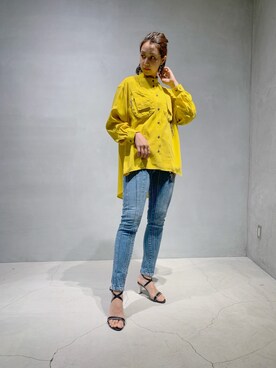 「DIESEL（ディーゼル）のレディース サステナブル シャツ マオカラー ポケット（シャツ/ブラウス、イエロー系）」を使った、Tolentino (トレンティーノ)さん（レディース・166cm）の夏コーディネート