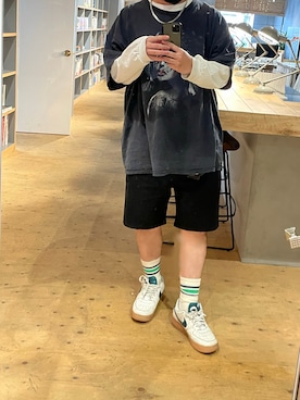 「HOOK（フック）のアイテム（Tシャツ/カットソー）」を使った、RENさん（メンズ・170cm）の春コーディネート
