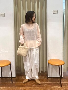 「かぐれ（カグレ）のコットン2タックワイドパンツ（その他パンツ）」を使った、emariさん（レディース・152cm）の秋コーディネート