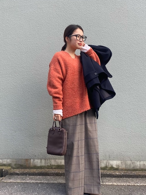 WEB限定』Vネックカーブスリーブニット（ニット/セーター）｜URBAN