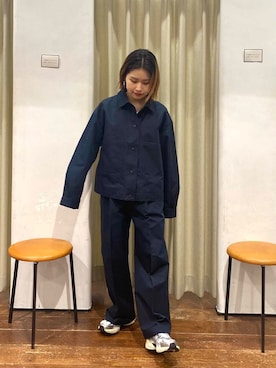 「アイテム（カバーオール）」を使った、emariさん（レディース・152cm）の冬コーディネート