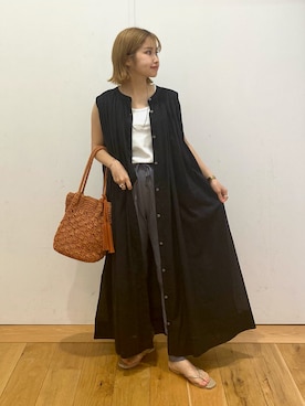 「RODE SKO（ロデスコ）のMARIA タッセルペーパーショルダー（ショルダーバッグ）」を使った、emariさん（レディース・152cm）の夏コーディネート